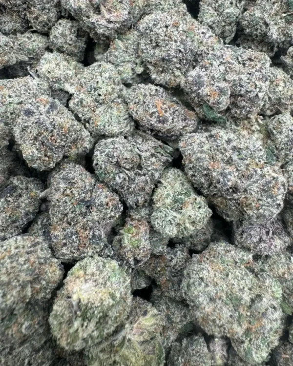 Strawberry matcha candy